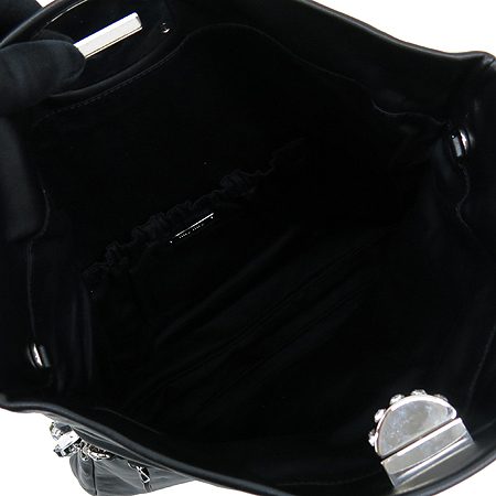 MiuMiu(�̿�̿�) RP0199 NAPPA CRISTAL NERO ����Ų ���� ũ����Ż ü�� Ŭ��ġ �� ����� �̹���6 - ���̺��� �߰���ǰ