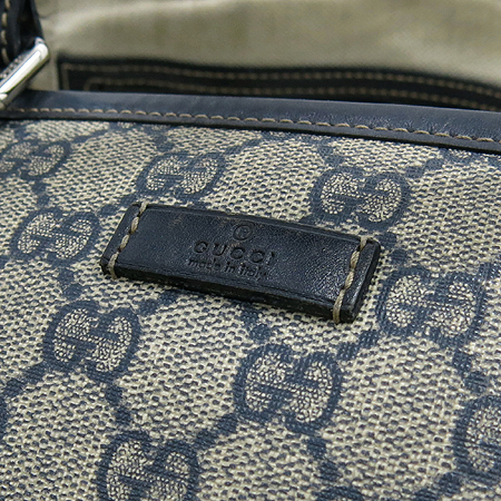 Gucci(����) 223668 GG �ΰ� PVC ���̺� ���� Ʈ���� ��Ʈ�� �̹���3 - ���̺��� �߰���ǰ