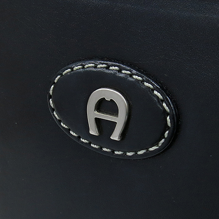 Aigner(���̱׳�) 134350 A �ΰ� ���� ���� ��Ƽġ ����� �̹���4 - ���̺��� �߰���ǰ