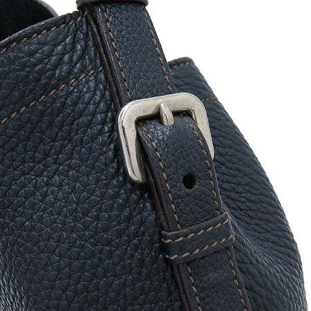 Prada(�����) ���� �÷� ���� ȣ�� ����� �̹���4 - ���̺��� �߰���ǰ