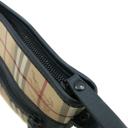 Burberry(������) 3689493 Ŭ���� üũ �޽��� ũ�ν��� [��õ ������] �̹���4 - ���̺��� �߰���ǰ