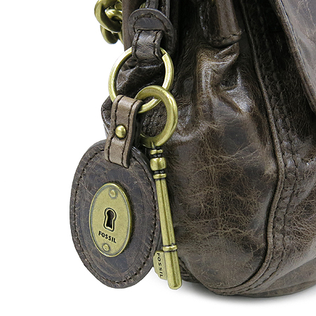 FOSSIL(�Ľ�) ��ũ����� ����ΰ� �� ��� ü�� ����� �̹���4 - ���̺��� �߰���ǰ