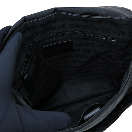 Armani(�Ƹ�����) TESSUTO ���� ī���ö��� �к긯 �ΰ� ��� ũ�ν��� �̹���6 - ���̺��� �߰���ǰ