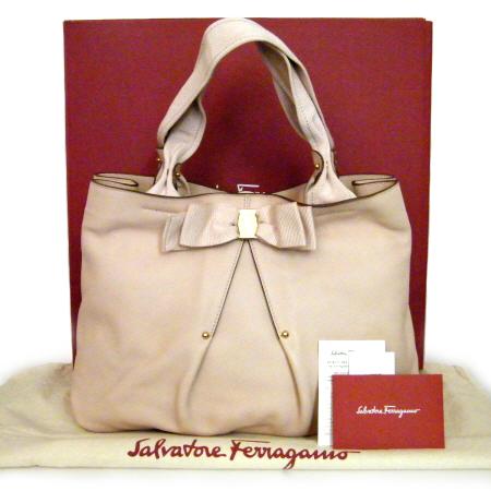 Ferragamo(��󰡸�) 21 B665 ��ũ ���� ���� �ٶ� ��� ����� [������û��] �̹���2 - ���̺��� �߰���ǰ