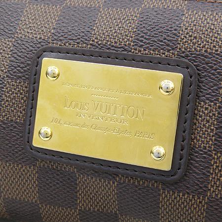 Louis Vuitton(���̺���) N55213 �ٹ̿� ���� ĵ���� ����Ŭ��ġ 2WAY �̹���4 - ���̺��� �߰���ǰ