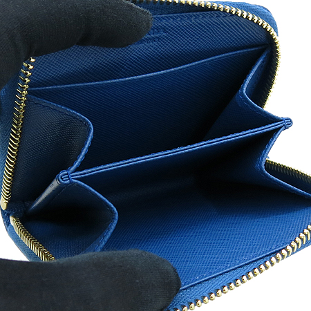 Prada(�����) 1M0268 SAFFIANO(���ǾƳ�) METAL COBLATO ���� �����۽� �������� �̹���4 - ���̺��� �߰���ǰ