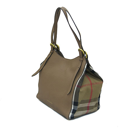 Burberry(������) 3958969 �Ͽ콺 üũ ���� �к긯 ȥ�� ĵ�ͺ��� ����� [��������] �̹���3 - ���̺��� �߰���ǰ