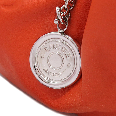 Loewe(�ο���) ������ �÷� ���� ���� �긮�� ��Ʈ�� �̹���4 - ���̺��� �߰���ǰ