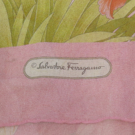 Ferragamo(��󰡸�) 100% ��ũ ��ī�� �̹���4 - ���̺��� �߰���ǰ