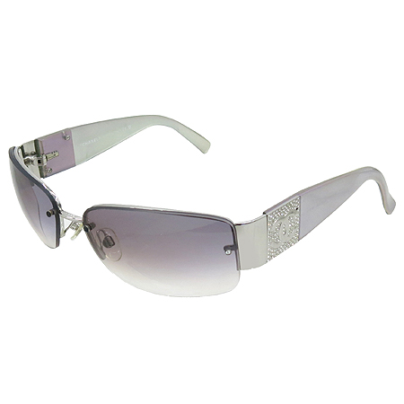 ����  ���۶�