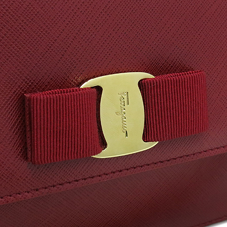 Ferragamo(��󰡸�) 21 E480 ���� �ٶ� ��� ���� ���ǾƳ� ����ü�� ũ�ν��� �̹���4 - ���̺��� �߰���ǰ