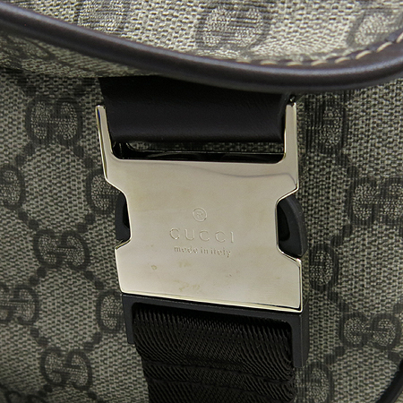 Gucci(����) 201732 GG�ΰ� PVC ��ũ���� Ʈ���� ����ΰ� ũ�ν��� �̹���4 - ���̺��� �߰���ǰ