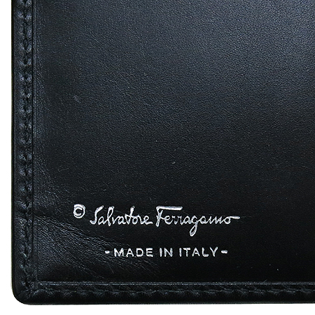 Ferragamo(��󰡸�) 22 0113 ���� ���� ������ �̹���4 - ���̺��� �߰���ǰ