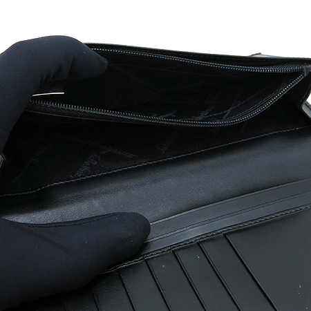 Ferragamo(��󰡸�) 22 0113 ���� ���� ������ �̹���5 - ���̺��� �߰���ǰ