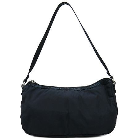 ��������  �����