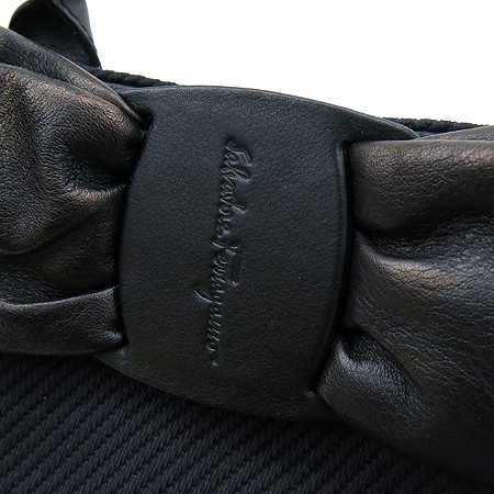 Ferragamo(��󰡸�) 21 A982 ����Ų ���� ��� �к긯 ��Ʈ�� �̹���3 - ���̺��� �߰���ǰ