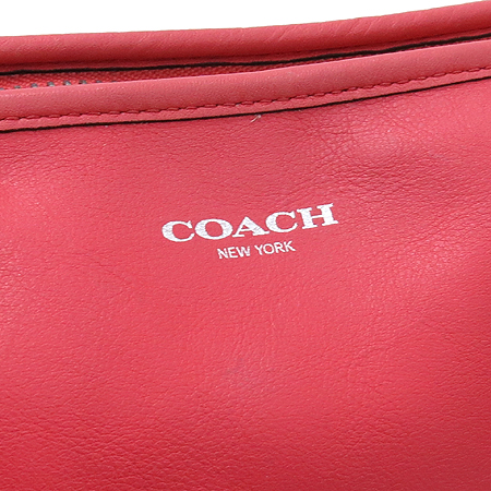 Coach(��ġ) 19889 ������ ���� �½� ��� ��� �� ũ�ν��� �̹���3 - ���̺��� �߰���ǰ