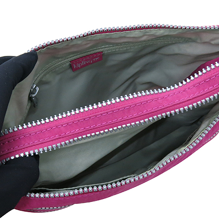 KIPLING(Ű�ø�) ��Ƽ ���� �к긯 ũ�ν��� �̹���6 - ���̺��� �߰���ǰ