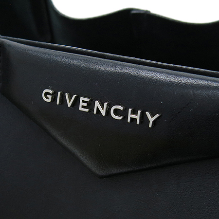 GIVENCHY(�����) 12L5310009  ���� ���� ��Ƽ���� ���� ����� + ���� �Ŀ�ġ �̹���4 - ���̺��� �߰���ǰ