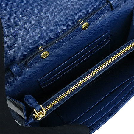 Prada(�����) 1M1437 ���� �÷� ���ǾƳ� �տ��� ũ�ν��� �̹���6 - ���̺��� �߰���ǰ