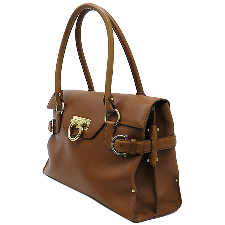 Ferragamo(��󰡸�) 21 4402 ���� ��ġ�� ��� ī�� ���� ����� �̹���2 - ���̺��� �߰���ǰ