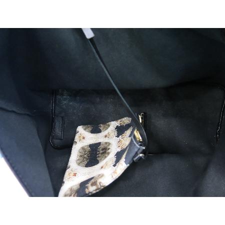 GIVENCHY(�����) ����Ʈ ���� �����+�Ŀ�ġ �̹���5 - ���̺��� �߰���ǰ