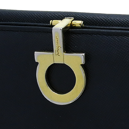 Ferragamo(��󰡸�) 22 0117 ���� ���� ���� ��ġ�� ��� ������ �̹���3 - ���̺��� �߰���ǰ