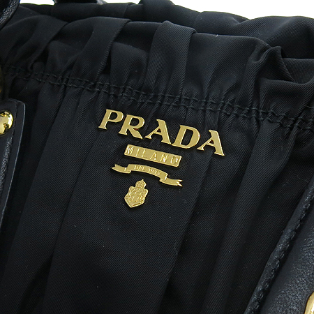 Prada(�����) TESSUTO GAUFRE NERO �к긯 ������ 2WAY �̹���4 - ���̺��� �߰���ǰ