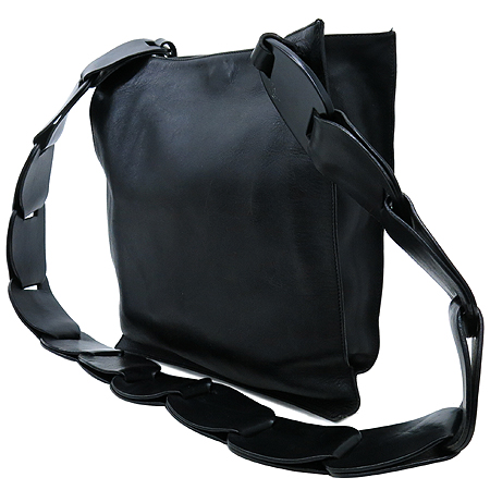 Gucci(����) 001 1840 ���� ���� �簢 ũ�ν��� �̹���2 - ���̺��� �߰���ǰ