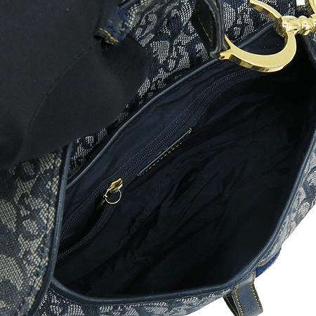 Dior(ũ����î���) �ΰ� �ڰ��� ���� ����� �̹���5 - ���̺��� �߰���ǰ