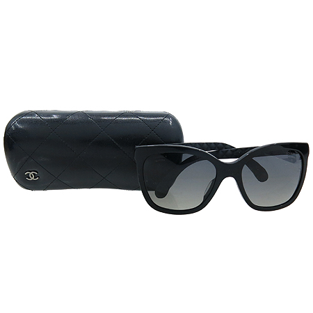 ����  ���۶�