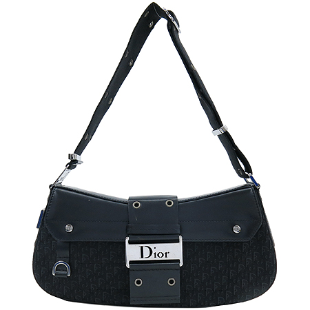 ���  �����