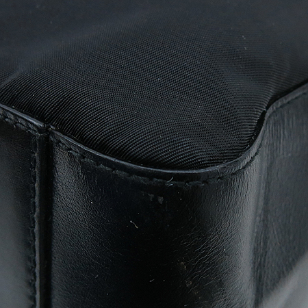 Prada(�����) ���� TESSUTO(�׼���) CALF ���� Ŭ���� ������ ��Ʈ�� �̹���4 - ���̺��� �߰���ǰ