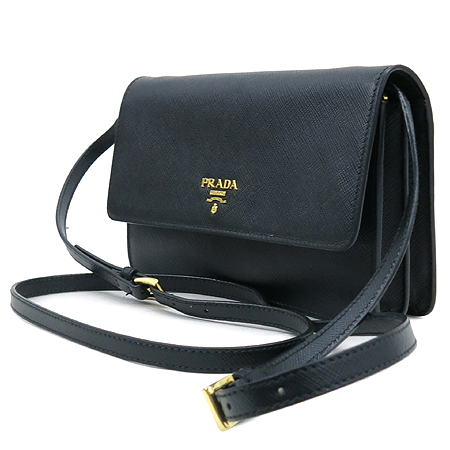 Prada(�����) BT1019 SAFFIAO LUX(���ǾƳ� ����) ���� ���� Ŭ��ġ�� ũ�ν��� �̹���3 - ���̺��� �߰���ǰ