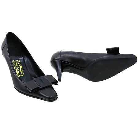 Ferragamo(��󰡸�) �ٶ� ��� ���� ������ ������ ���� �̹���2 - ���̺��� �߰���ǰ