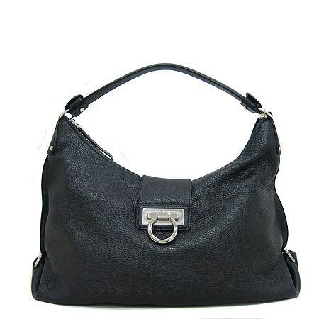 ��󰡸� �Ĵϻ� ��ġ�� ����� 