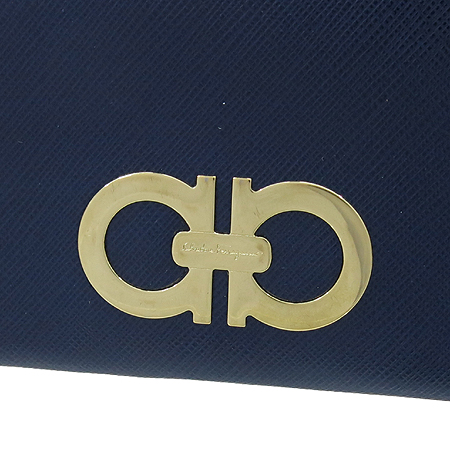 Ferragamo(��󰡸�) 22 B481 ���� ��ġ�� �ΰ� ��� ���̺� ���ǾƳ� ������ �̹���3 - ���̺��� �߰���ǰ