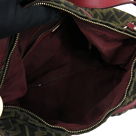 Fendi(���) ��� ��� FF�ΰ� ��ī ���� Ʈ���� ����� �̹���4 - ���̺��� �߰���ǰ