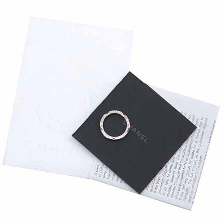 ����  ����