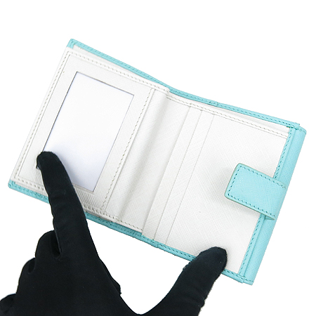 Ferragamo(��󰡸�) 22 7122 �Ľ��� �׸� ȭ��Ʈ��� ���ǾƳ� ���� ��ġ�� 2�� ������ �̹���3 - ���̺��� �߰���ǰ