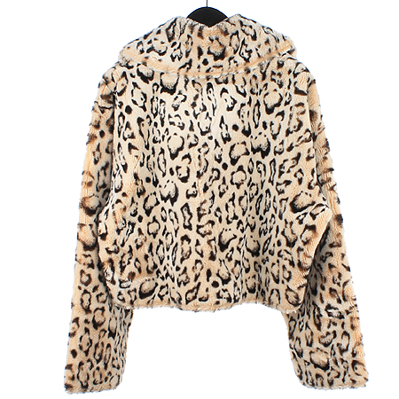 Emporio Armani(�������� �Ƹ�����) ���� �̹���5 - ���̺��� �߰���ǰ