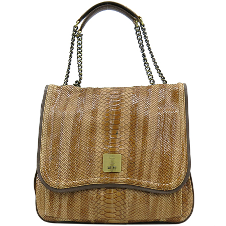 ������  �����