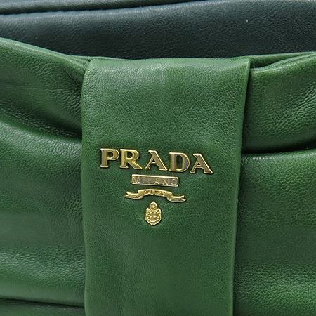 Prada(�����) BP0166 ���� �ΰ� ��� ���� ��� ���� �̴� �Ŀ�ġ�� ũ�ν��� �̹���4 - ���̺��� �߰���ǰ