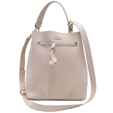 �Ƕ�  ��Ʈ��