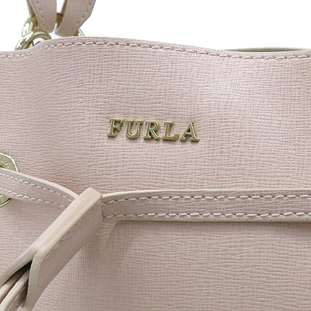 FURLA(�Ƕ�) ����Ʈ ��ũ �÷� ���ָӴ� 2WAY + ���� �Ŀ�ġ �̹���3 - ���̺��� �߰���ǰ