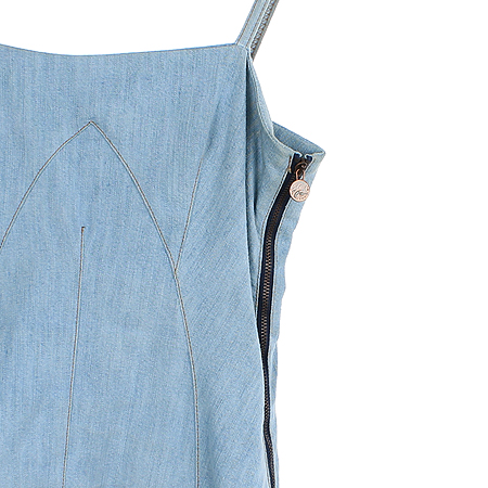 ChristianLacroix(ũ����î �������) �μҸ� ���ǽ� �̹���3 - ���̺��� �߰���ǰ