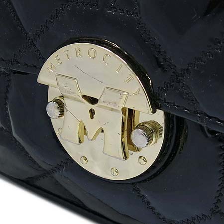 Metrocity(��Ʈ�ν�Ƽ) ���� �ΰ� ��Ŭ ���̴�Ʈ ���� ü�� ����� �̹���3 - ���̺��� �߰���ǰ