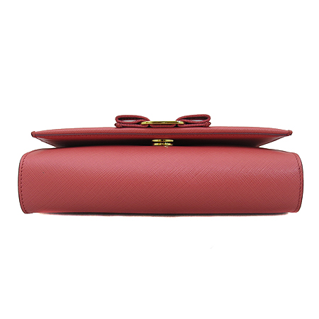 Ferragamo(��󰡸�) 22 B558 ���ǾƳ� ���� ������� ���� ü�� ũ�ν��� [��������] �̹���5 - ���̺��� �߰���ǰ