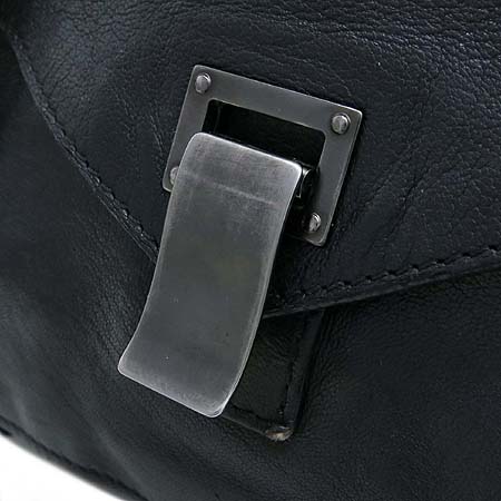 PROENZA SCHOULER(���ο��ڽ���) ���� ���� ���� L������ ũ�ν��� �̹���3 - ���̺��� �߰���ǰ