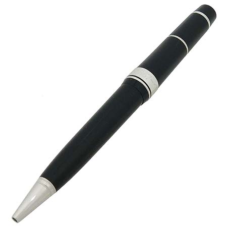 ������  ����